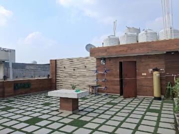 3 BHK Independent Builder Floor in Shastri Nagar for resale New Delhi. The reference number is 19787112
