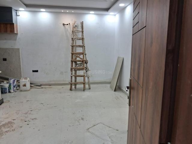 3 BHK Independent Builder Floor in Shastri Nagar for resale New Delhi. The reference number is 21016961