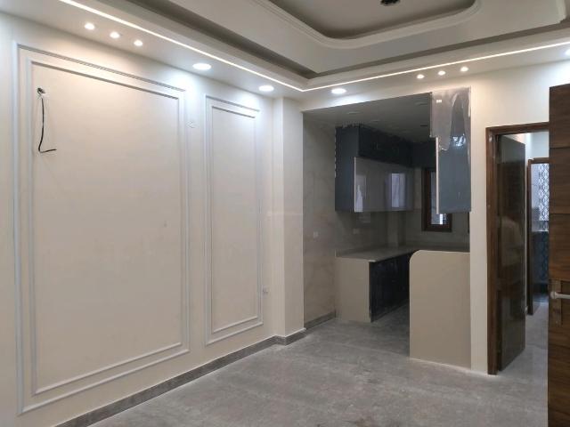 3 BHK Independent Builder Floor in Shastri Nagar for resale New Delhi. The reference number is 21159921