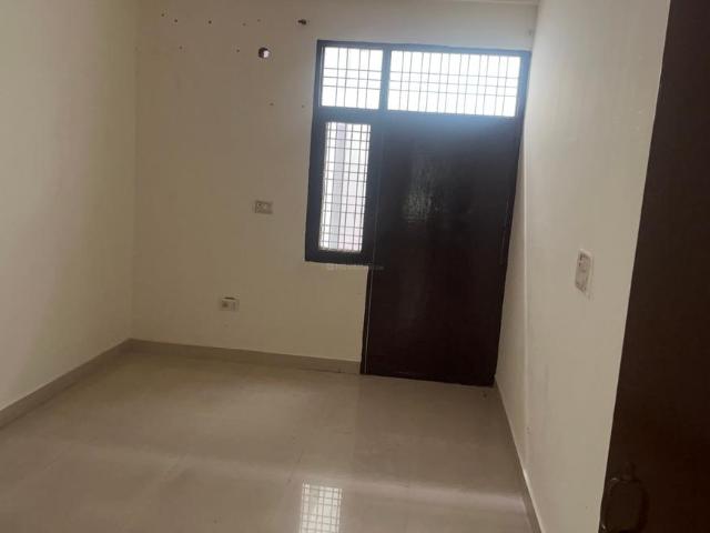 3 BHK Independent Builder Floor in Shastripuram for rent Agra. The reference number is 20761228