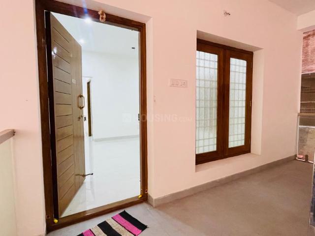 3 BHK Independent Builder Floor in Sholinganallur for rent Chennai. The reference number is 21261151