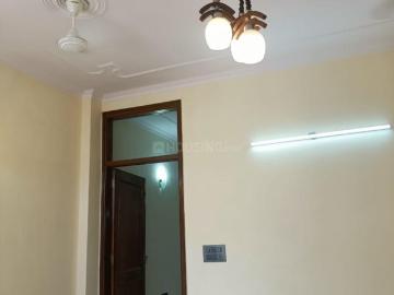 3 BHK Independent Builder Floor in South Extension I for rent New Delhi. The reference number is 20555938