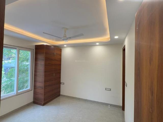 3 BHK Independent Builder Floor in South Extension I for rent New Delhi. The reference number is 21296079