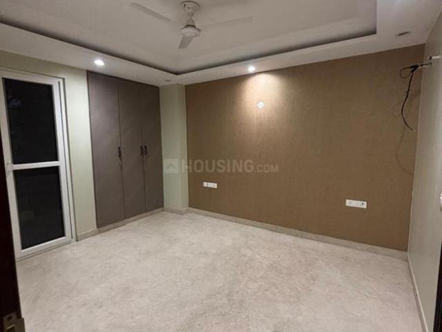 3 BHK Independent Builder Floor in South Extension I for resale New Delhi. The reference number is 19692347
