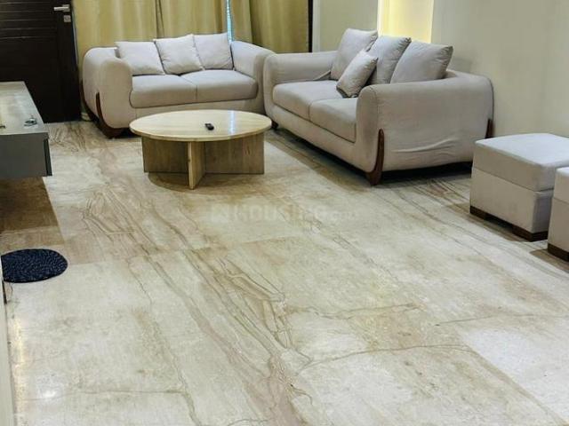 3 BHK Independent Builder Floor in South Extension I for resale New Delhi. The reference number is 20125187