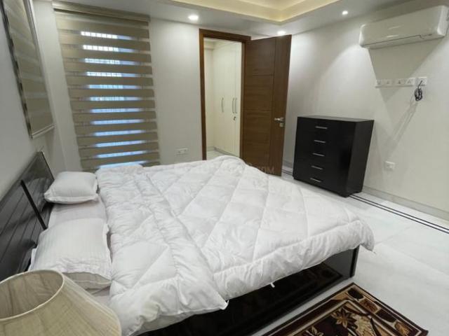 3 BHK Independent Builder Floor in South Extension II for rent New Delhi. The reference number is 20928217
