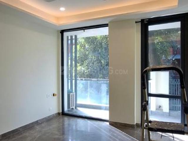 3 BHK Independent Builder Floor in South Extension II for rent New Delhi. The reference number is 21239266