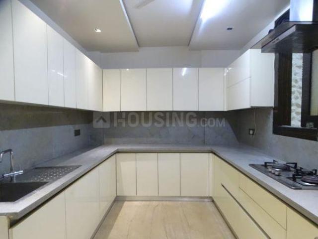3 BHK Independent Builder Floor in South Extension II for resale New Delhi. The reference number is 5710151