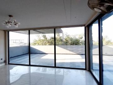 3 BHK Independent Builder Floor in South Extension II for resale New Delhi. The reference number is 20392896