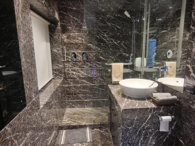 3 BHK Independent Builder Floor in South Extension II for resale New Delhi. The reference number is 20626125