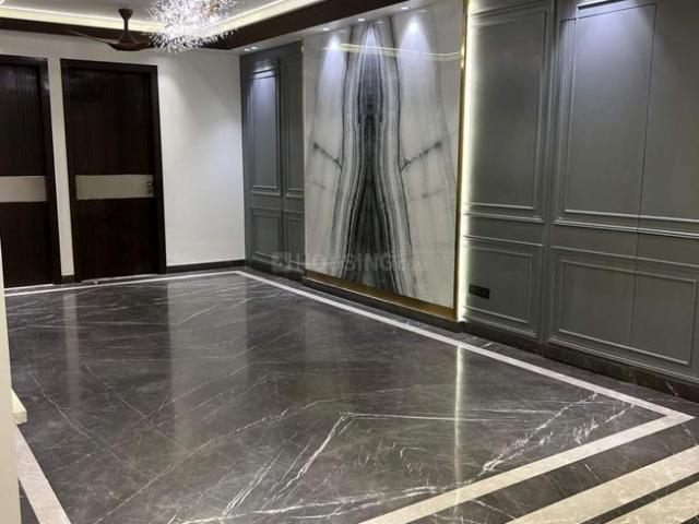 3 BHK Independent Builder Floor in Tagore Garden Extension for rent New Delhi. The reference number is 19772732
