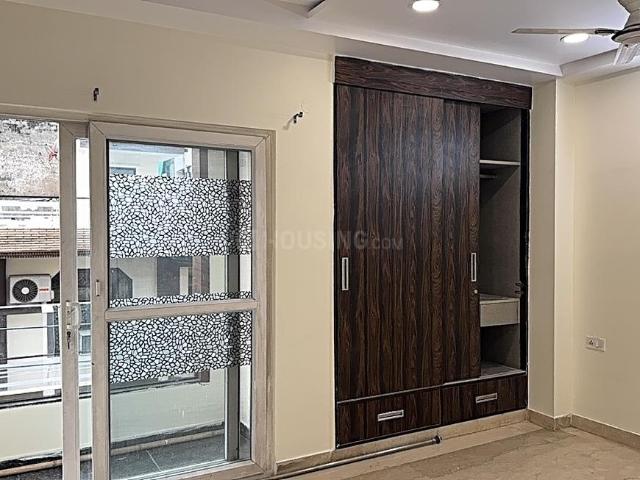 3 BHK Independent Builder Floor in Tagore Garden Extension for rent New Delhi. The reference number is 19853012