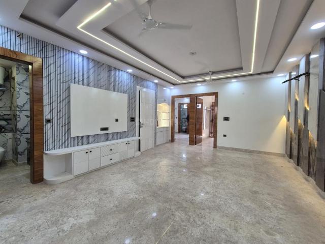3 BHK Independent Builder Floor in Tagore Garden Extension for resale New Delhi. The reference number is 20187089