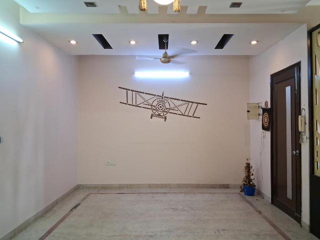 3 BHK Independent Builder Floor in Tilak Nagar for rent New Delhi. The reference number is 20255063