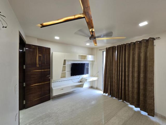 3 BHK Independent Builder Floor in Tilak Nagar for resale New Delhi. The reference number is 19848617