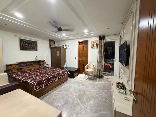 3 BHK Independent Builder Floor in Tilak Nagar for resale New Delhi. The reference number is 20917295