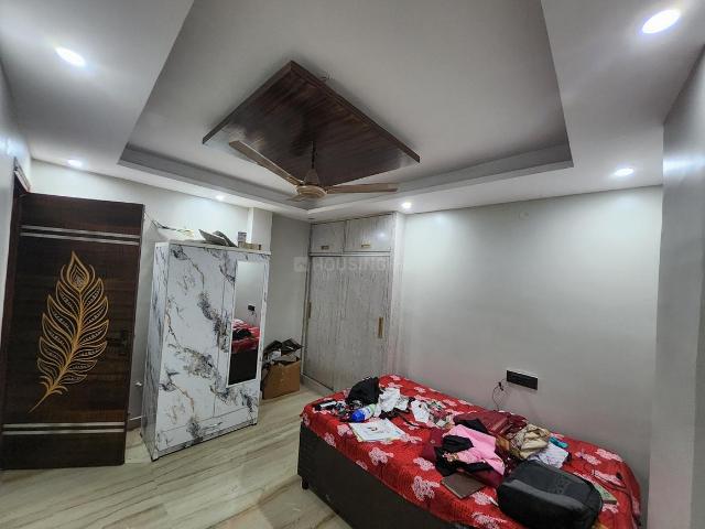 3 BHK Independent Builder Floor in Tri Nagar for resale New Delhi. The reference number is 20887976