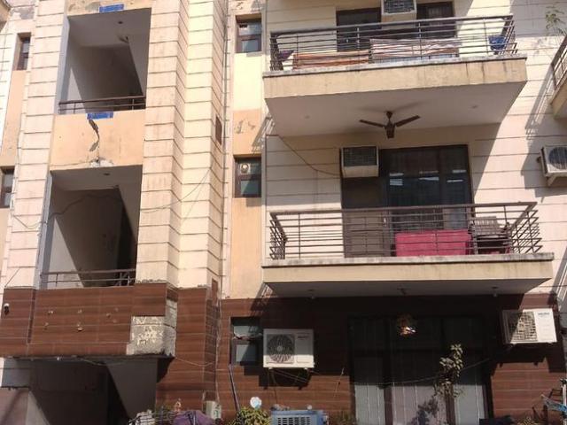 3 BHK Independent Builder Floor in Utrathiya for rent Zirakpur. The reference number is 9006050