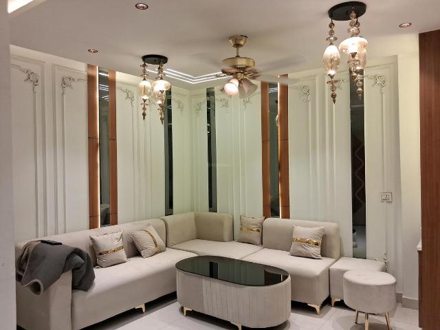 3 BHK Independent Builder Floor in Uttam Nagar for rent New Delhi. The reference number is 20096554