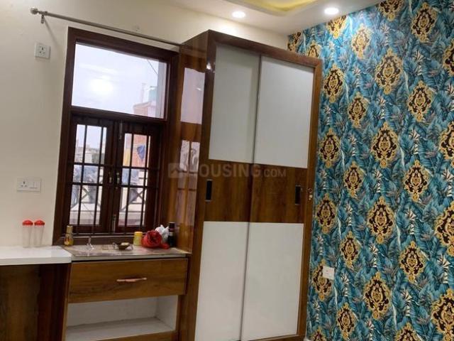 3 BHK Independent Builder Floor in Uttam Nagar for rent New Delhi. The reference number is 20575055
