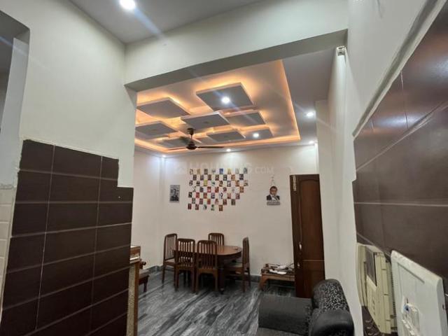 3 BHK Independent Builder Floor in Uttam Nagar for rent New Delhi. The reference number is 20741659