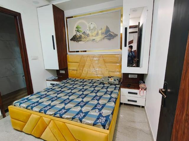 3 BHK Independent Builder Floor in Uttam Nagar for rent New Delhi. The reference number is 20717511