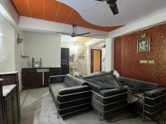 3 BHK Independent Builder Floor in Uttam Nagar for resale New Delhi. The reference number is 18944366