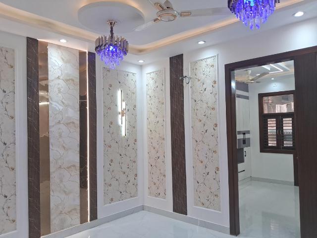 3 BHK Independent Builder Floor in Uttam Nagar for resale New Delhi. The reference number is 21338836