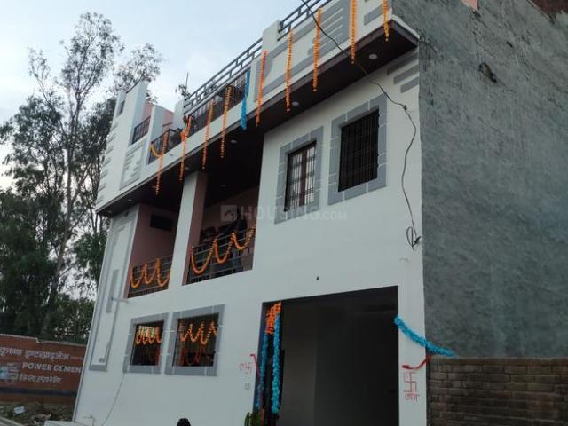 3 BHK Independent Builder Floor in Uattardhona for rent Lucknow. The reference number is 14931996