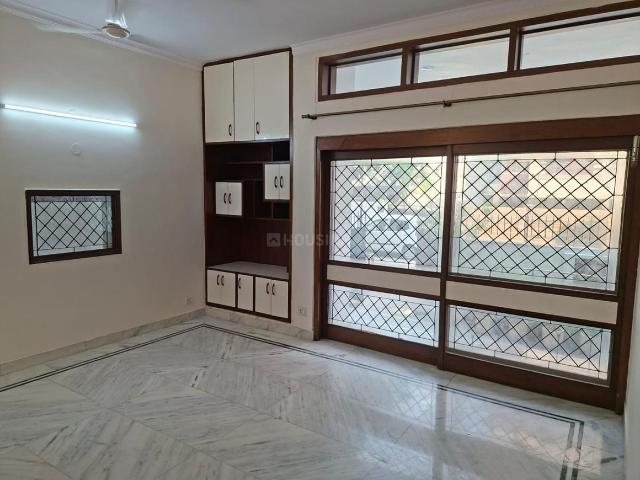 3 BHK Independent Builder Floor in Uday Park for rent New Delhi. The reference number is 20693285