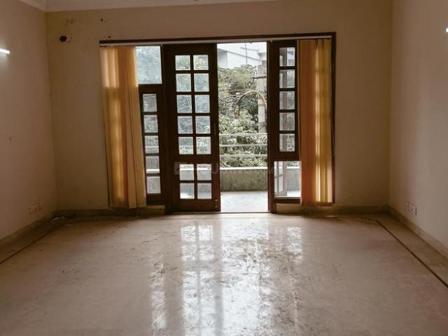 3 BHK Independent Builder Floor in Uday Park for rent New Delhi. The reference number is 20796599