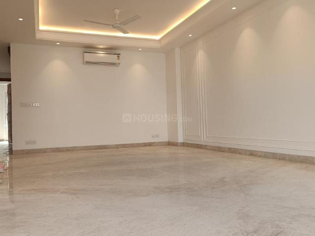 3 BHK Independent Builder Floor in Uday Park for resale New Delhi. The reference number is 19500929