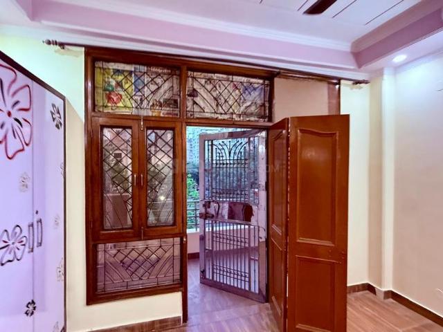 3 BHK Independent Builder Floor in Vaishali for rent Ghaziabad. The reference number is 20112511