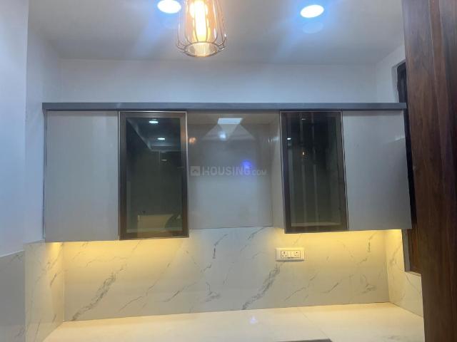 3 BHK Independent Builder Floor in Vaishali for resale Ghaziabad. The reference number is 15803991