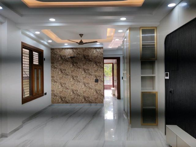 3 BHK Independent Builder Floor in Vaishali for resale Ghaziabad. The reference number is 19701765
