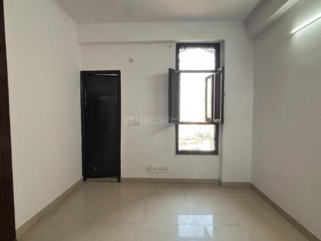 3 BHK Independent Builder Floor in Vaishali for resale Ghaziabad. The reference number is 20000790