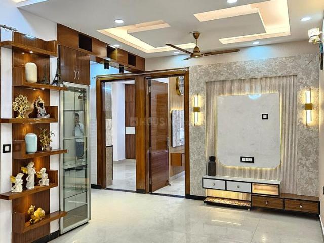 3 BHK Independent Builder Floor in Vaishali for resale Ghaziabad. The reference number is 20460837
