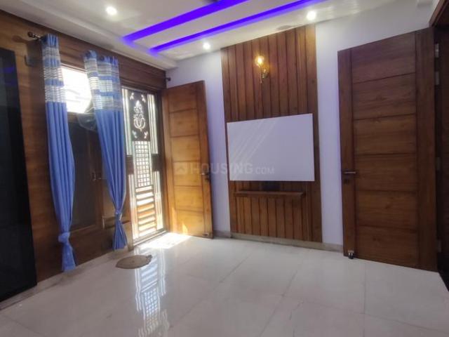 3 BHK Independent Builder Floor in Vaishali for resale Ghaziabad. The reference number is 20506648