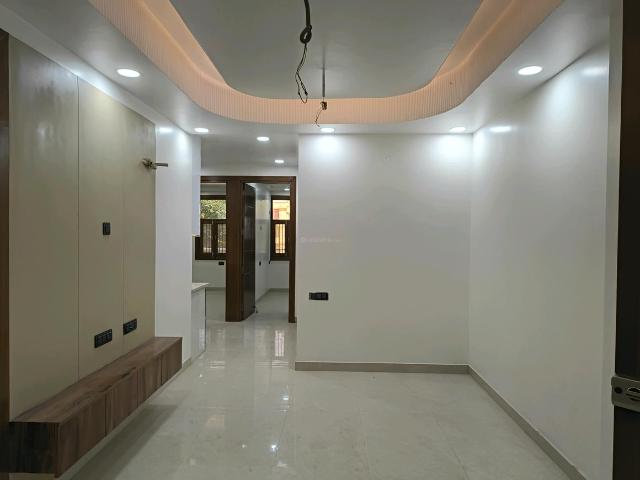 3 BHK Independent Builder Floor in Vaishali for resale Ghaziabad. The reference number is 21084571