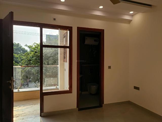 3 BHK Independent Builder Floor in Vaishali for resale Ghaziabad. The reference number is 21084589