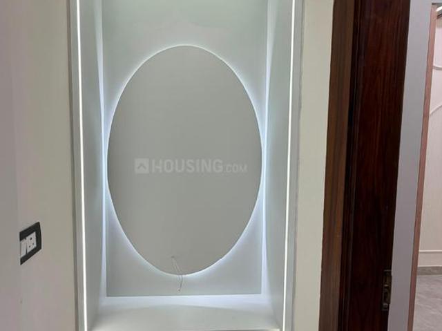 3 BHK Independent Builder Floor in Vaishali for resale Ghaziabad. The reference number is 21127165