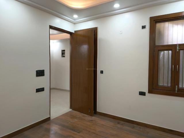 3 BHK Independent Builder Floor in Vaishali for resale Ghaziabad. The reference number is 21324661
