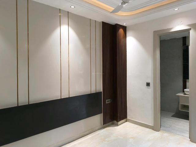 3 BHK Independent Builder Floor in Vaishali for resale Ghaziabad. The reference number is 21325108