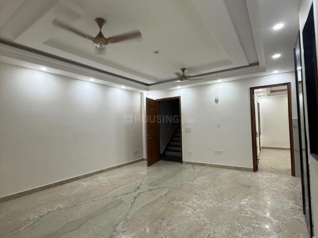 3 BHK Independent Builder Floor in Vasant Kunj for rent New Delhi. The reference number is 19843592