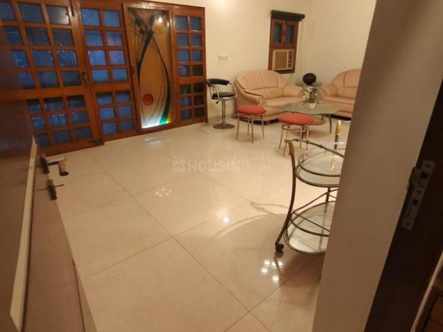 3 BHK Independent Builder Floor in Vasant Kunj for resale New Delhi. The reference number is 19840224