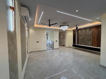 3 BHK Independent Builder Floor in Vasant Kunj for resale New Delhi. The reference number is 19909956