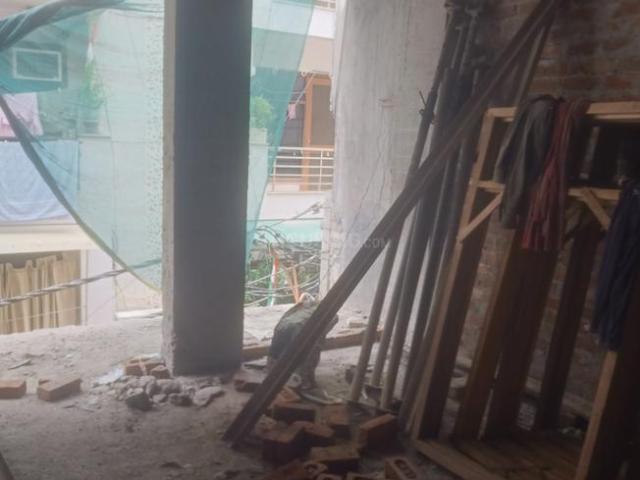 3 BHK Independent Builder Floor in Vasant Kunj for resale New Delhi. The reference number is 20976274