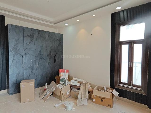 3 BHK Independent Builder Floor in Vasant Kunj for resale New Delhi. The reference number is 21110089