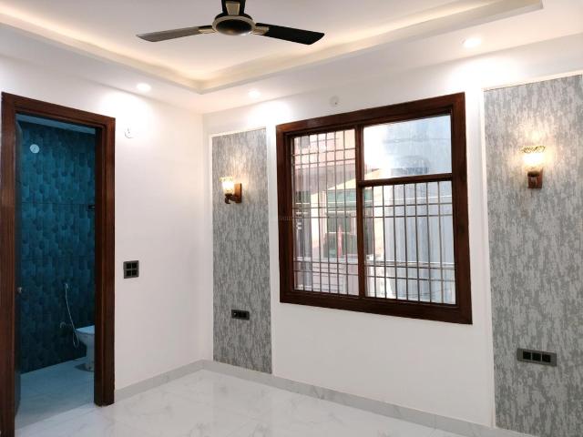3 BHK Independent Builder Floor in Vasundhara for resale Ghaziabad. The reference number is 13941829