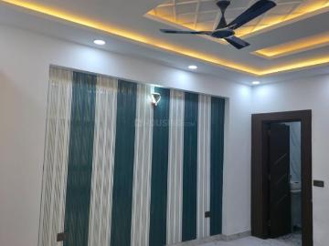 3 BHK Independent Builder Floor in Vasundhara for resale Ghaziabad. The reference number is 19918954